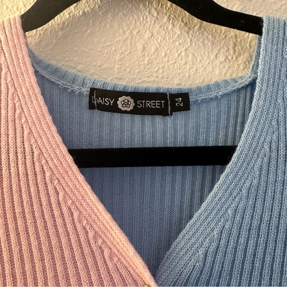 Daisy Street contrast 90's fitted cardigan - Picture 3 of 6